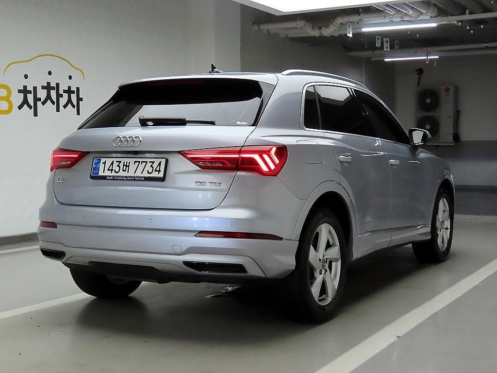 2020 AUDI Q3 - 2020 アウディ Q3