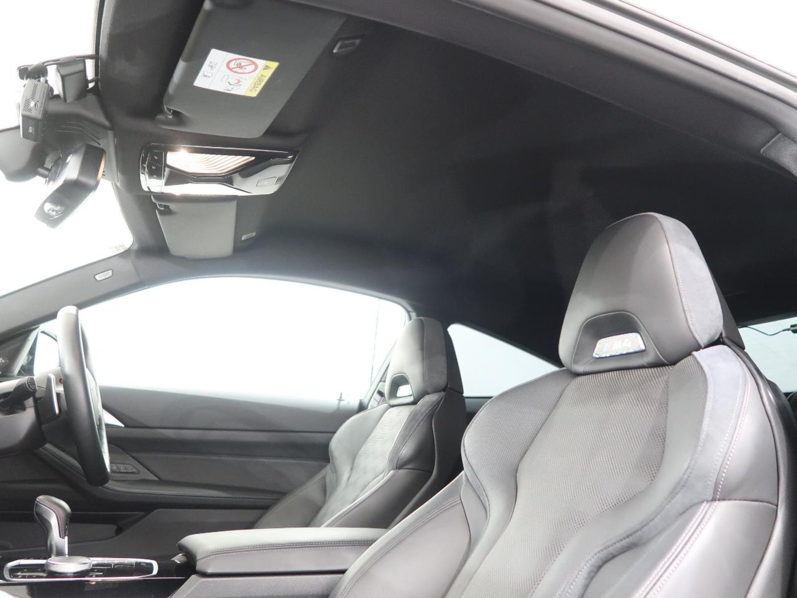 2024 BMW M4Coupe - 2024 بي إم دبليو M4Coupe