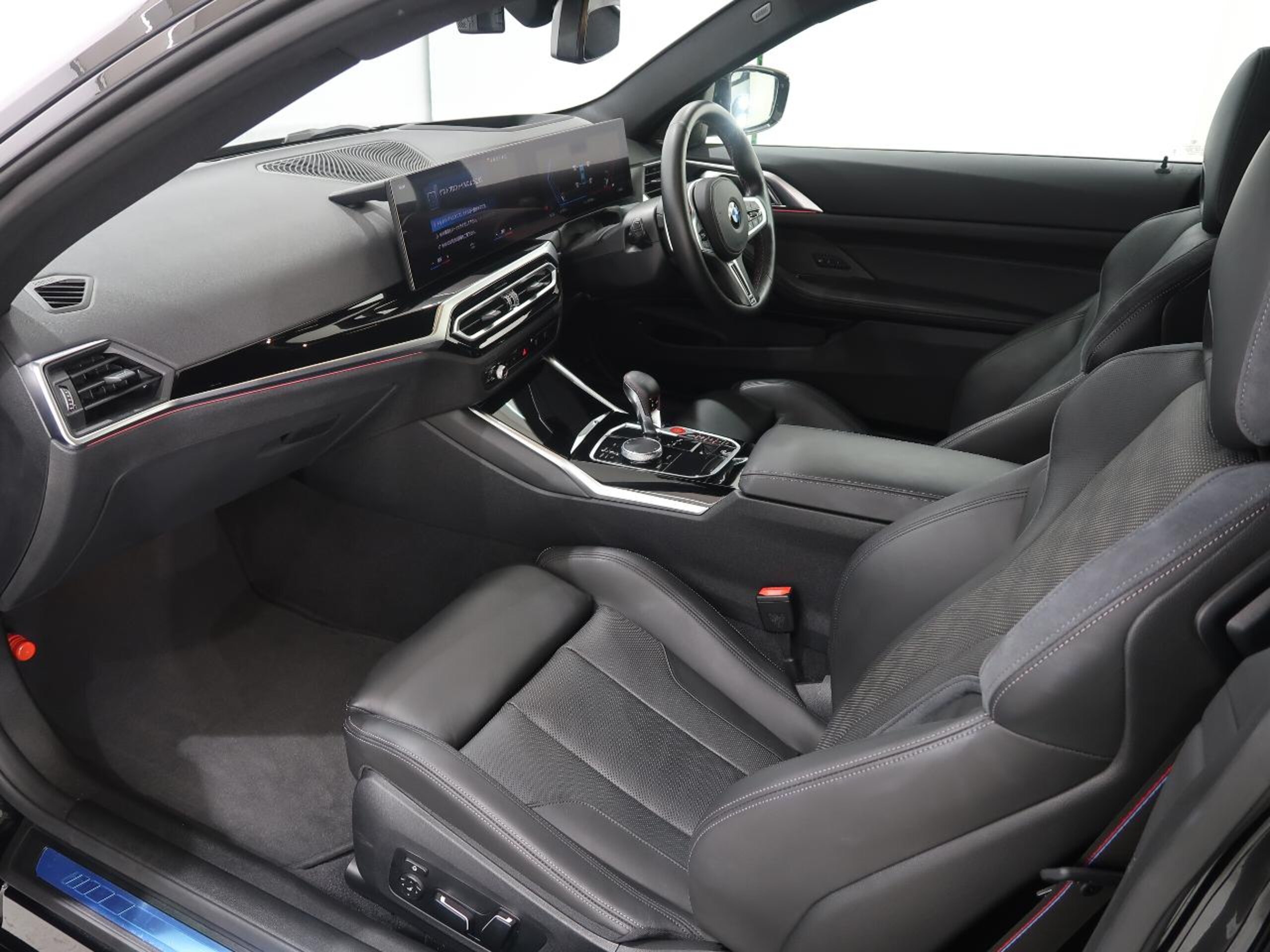 2024 BMW M4Coupe - 2024 بي إم دبليو M4Coupe