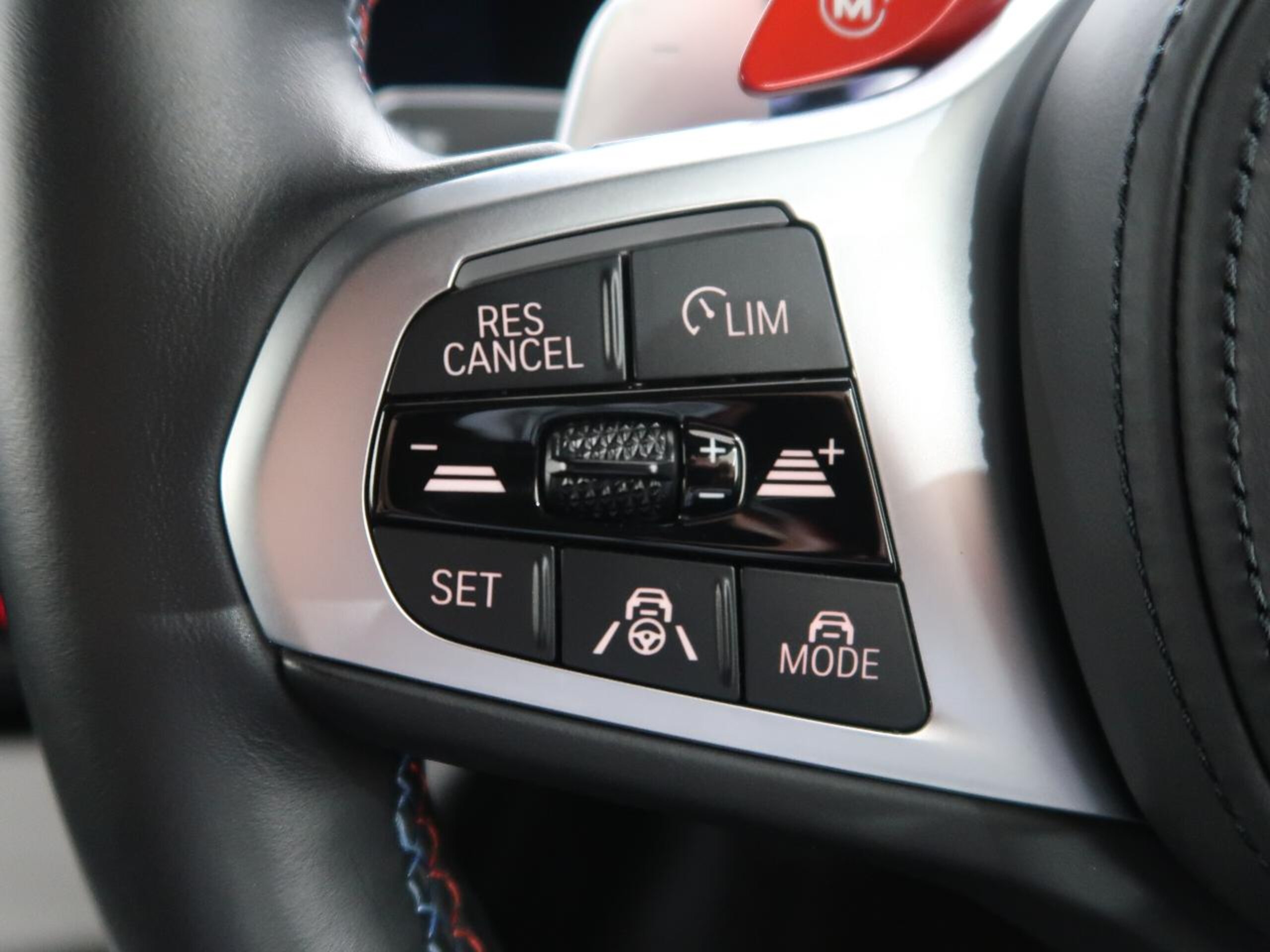 2024 BMW M4Coupe - 2024 بي إم دبليو M4Coupe
