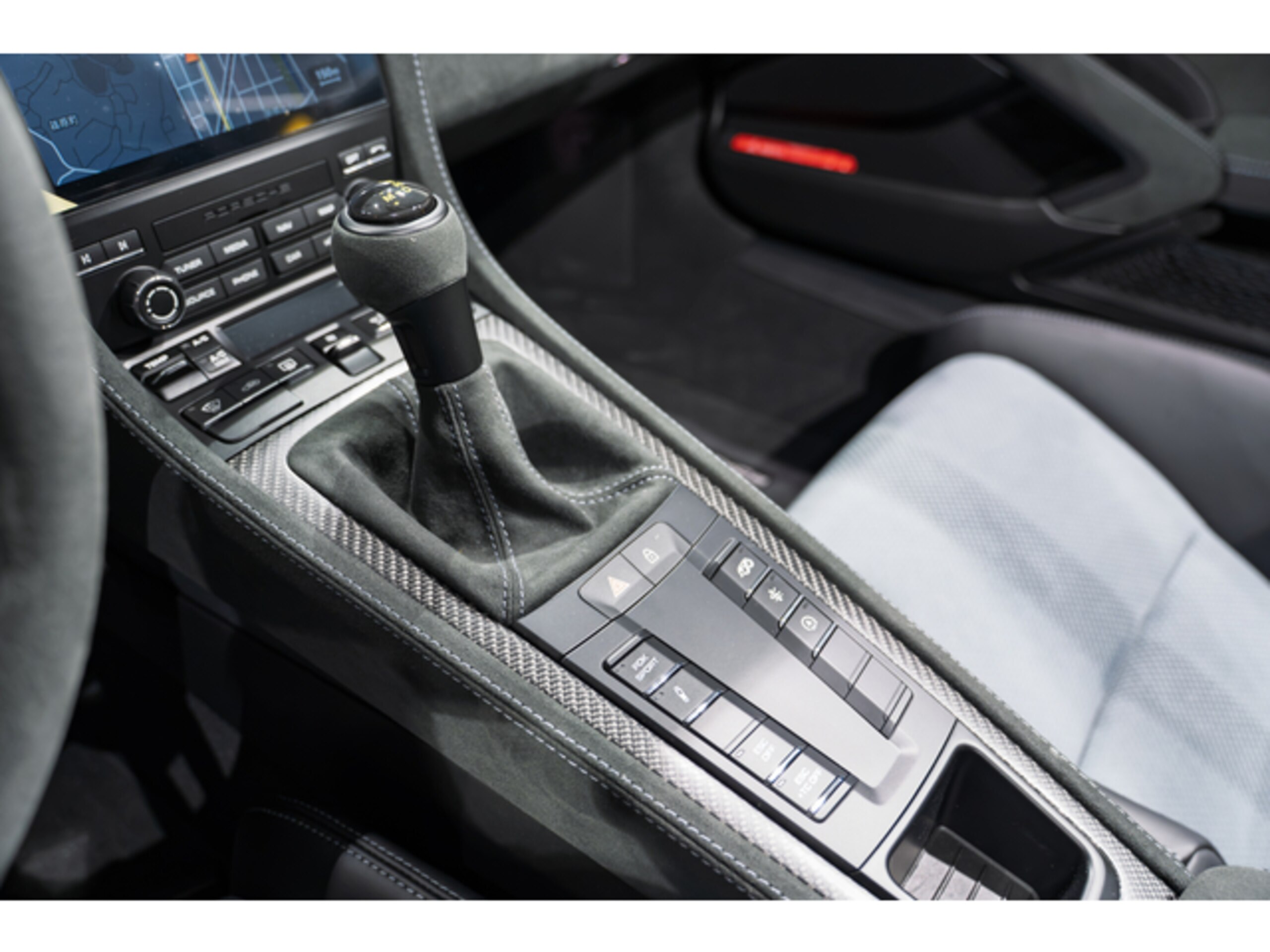 2025 Porsche 718Spider - ポルシェ 718スパイダー RS PDK ヴァイザッハパッケージ PCCB フロントリフト LEDヘッドライト スポーツクロノパッケージ スポーツエグゾーストシステム ライトデザインパッケージ レーシングイエローシートベルト