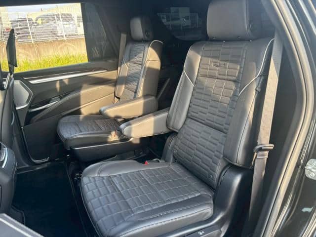 2025 CADILLAC ESCALADE/-T1UL- - 2025 كاديلاك Escalade