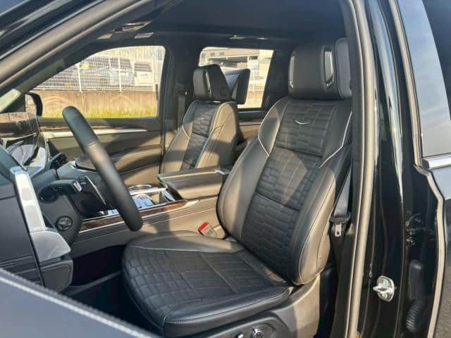 2025 CADILLAC ESCALADE/-T1UL- - 2025 كاديلاك Escalade