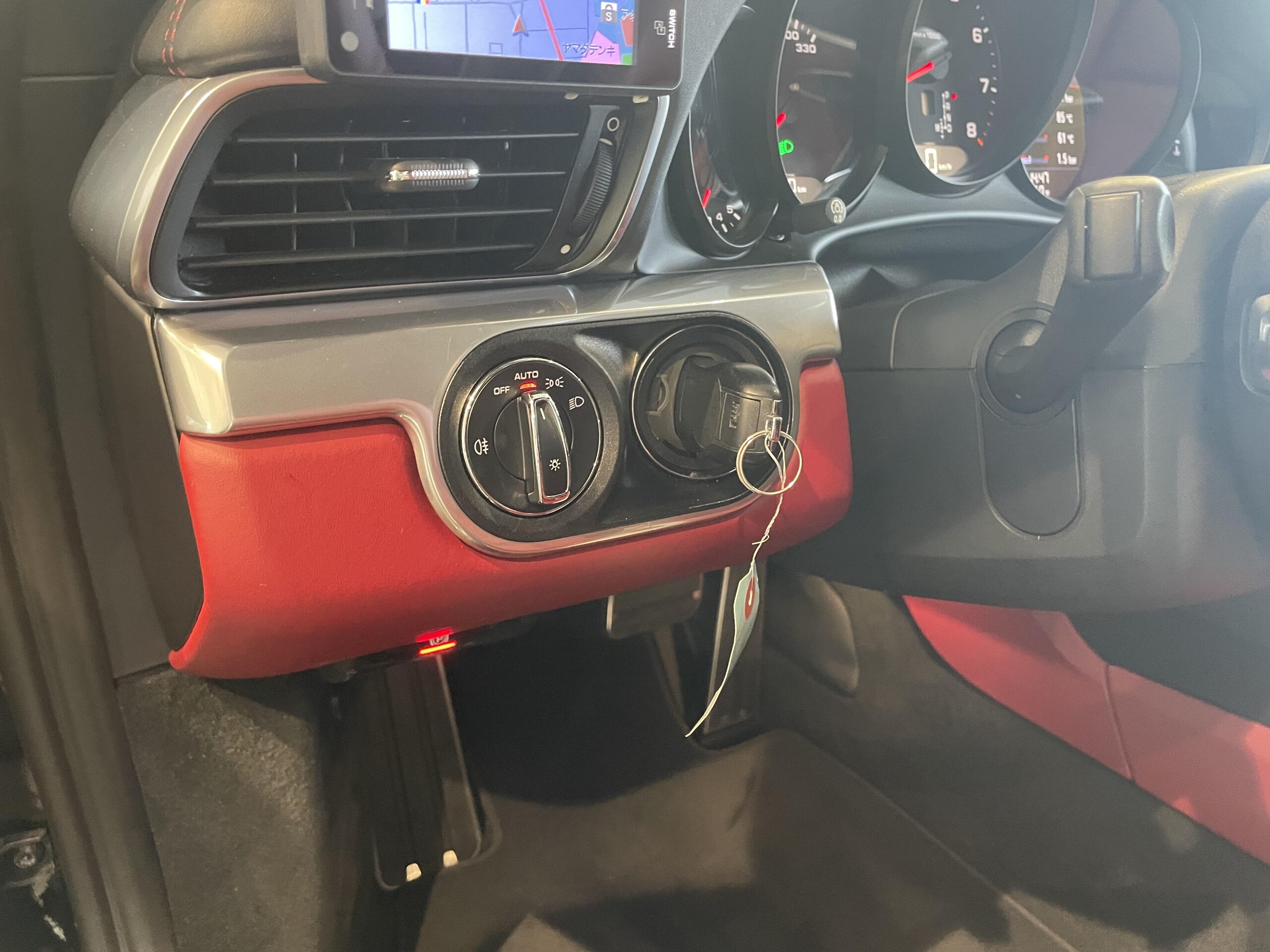 2016 Porsche 911 - ポルシェ 911 カレラ PDK 認定中古車/20インチカレラクラシックAW/スポーツテールパイプ/パワステプラス/2トンレザー/BOSEサウンド/フロントシートヒータ/14WAY電動シート/オートエアコン/バックカメラ