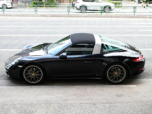 2017 PORSCHE 911/991H1