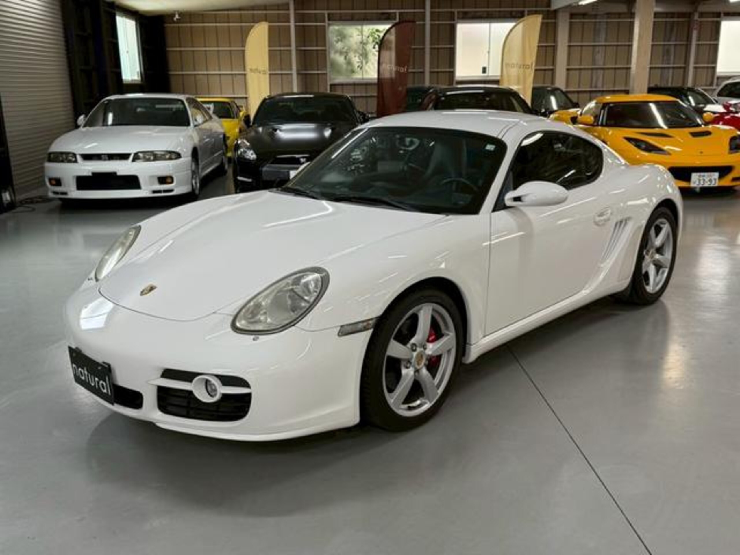 2008 Porsche Cayman - 2008 بورشه Cayman