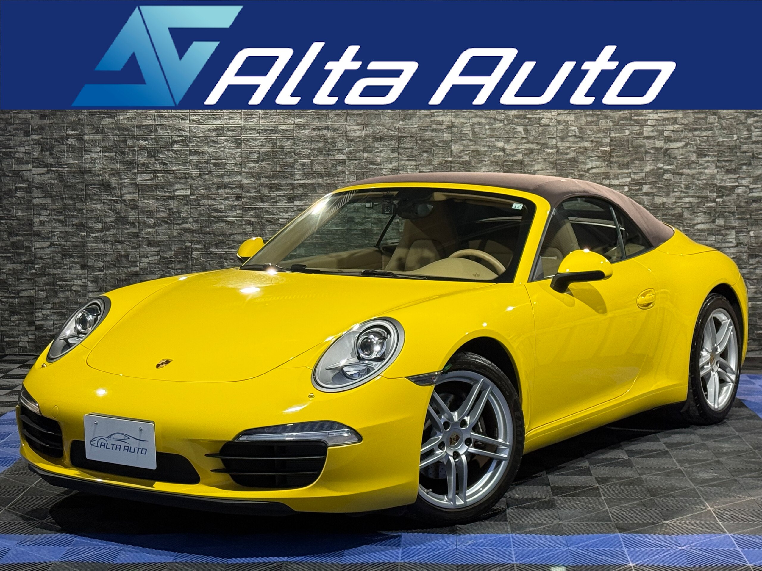 2015 Porsche 911 Cabriolet - ポルシェ 911カブリオレ カレラ PDK 7速AT/レザーインテリア ルクソールベージュ/シートヒーター/純正19インチAW/電動可倒ミラー/ドラレコ/ETC/スモーカーパッケージ
