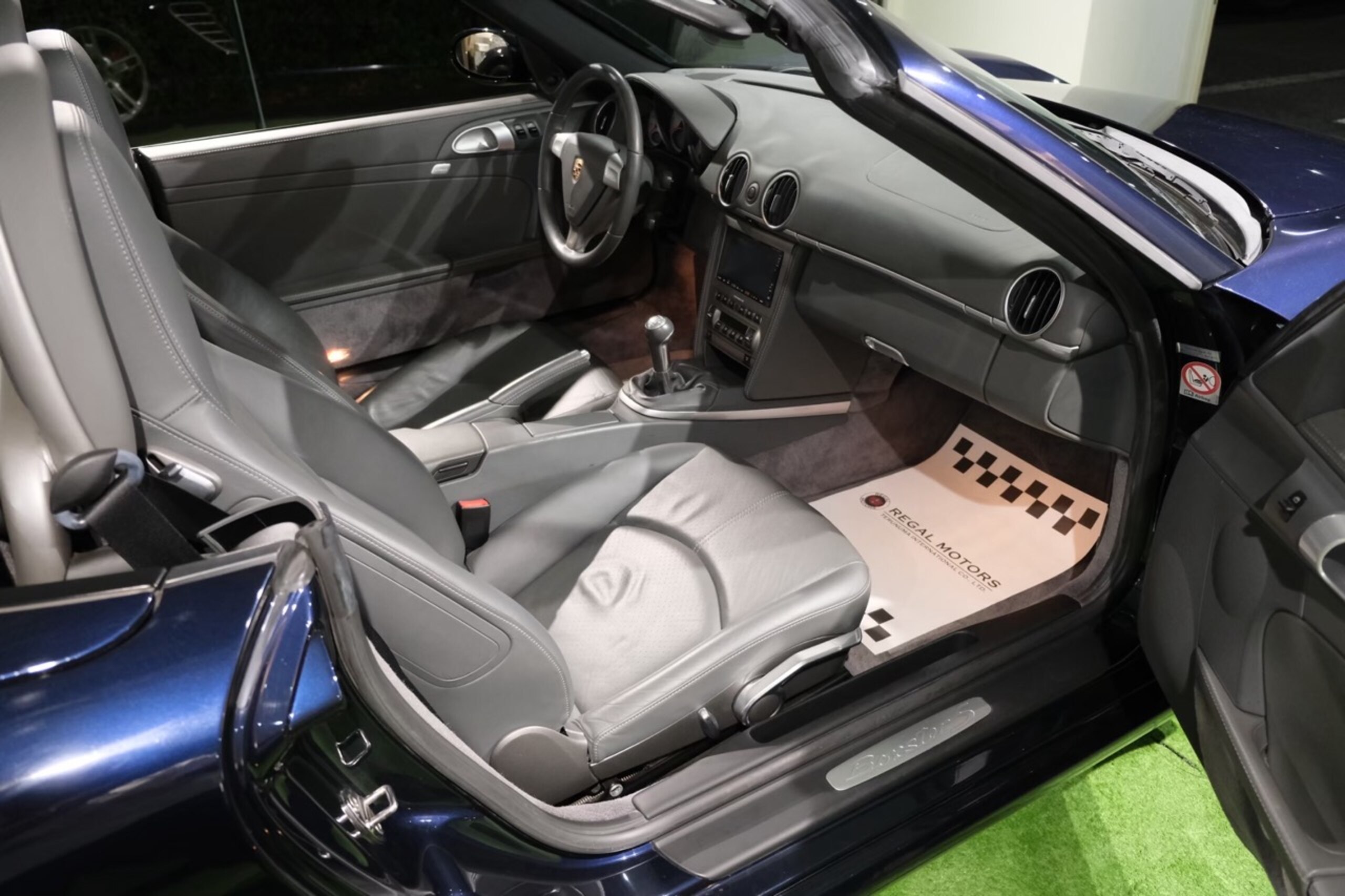 2005 Porsche Boxster - 2005 بورشه Boxster