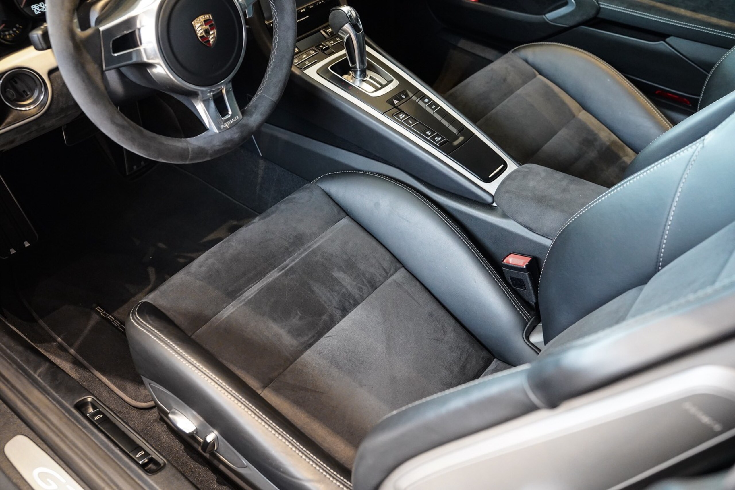 2016 Porsche 911 - 2016 بورشه 911
