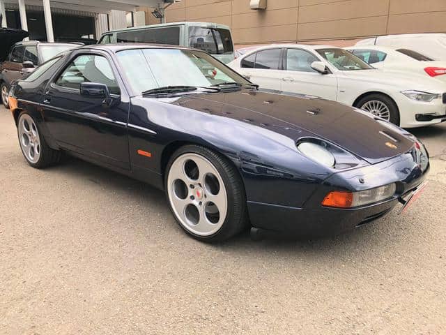 1990 PORSCHE 928 S4/E-928