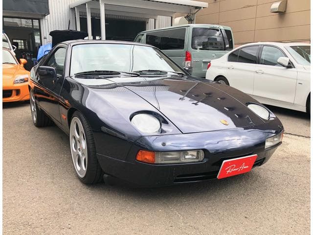 1990 PORSCHE 928 S4/E-928