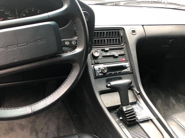 1990 PORSCHE 928 S4/E-928