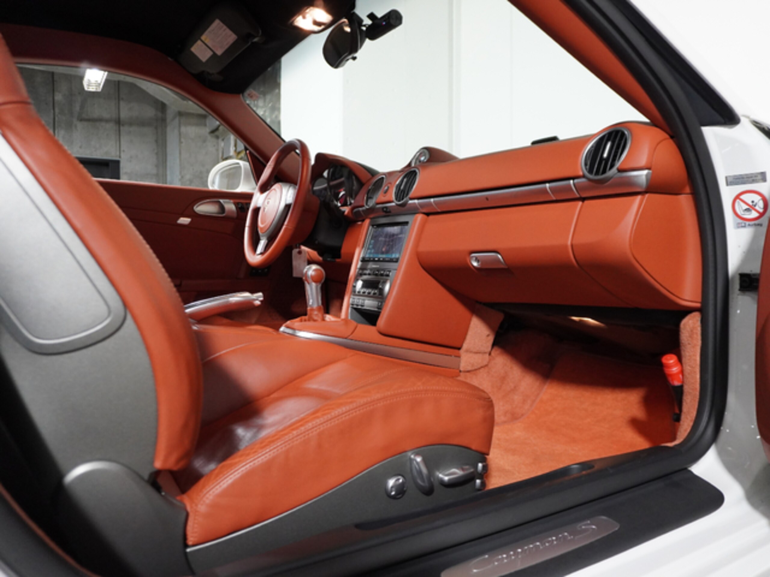 2007 Porsche Cayman - ポルシェ ケイマン S 2007年モデル 中古車 シートヒーター 19インチホイール ポルシェ アクティブサスペンション スポーツクロノパッケージ アダプティブスポーツシート バックカメラ
