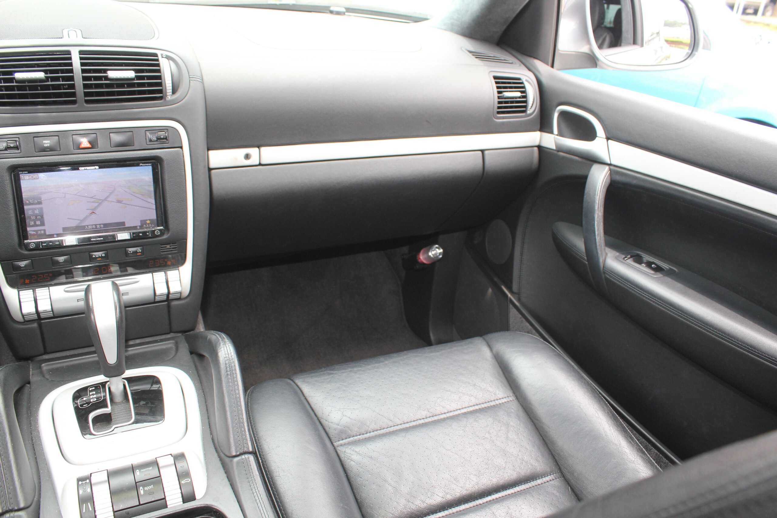 2005 Porsche Cayenne