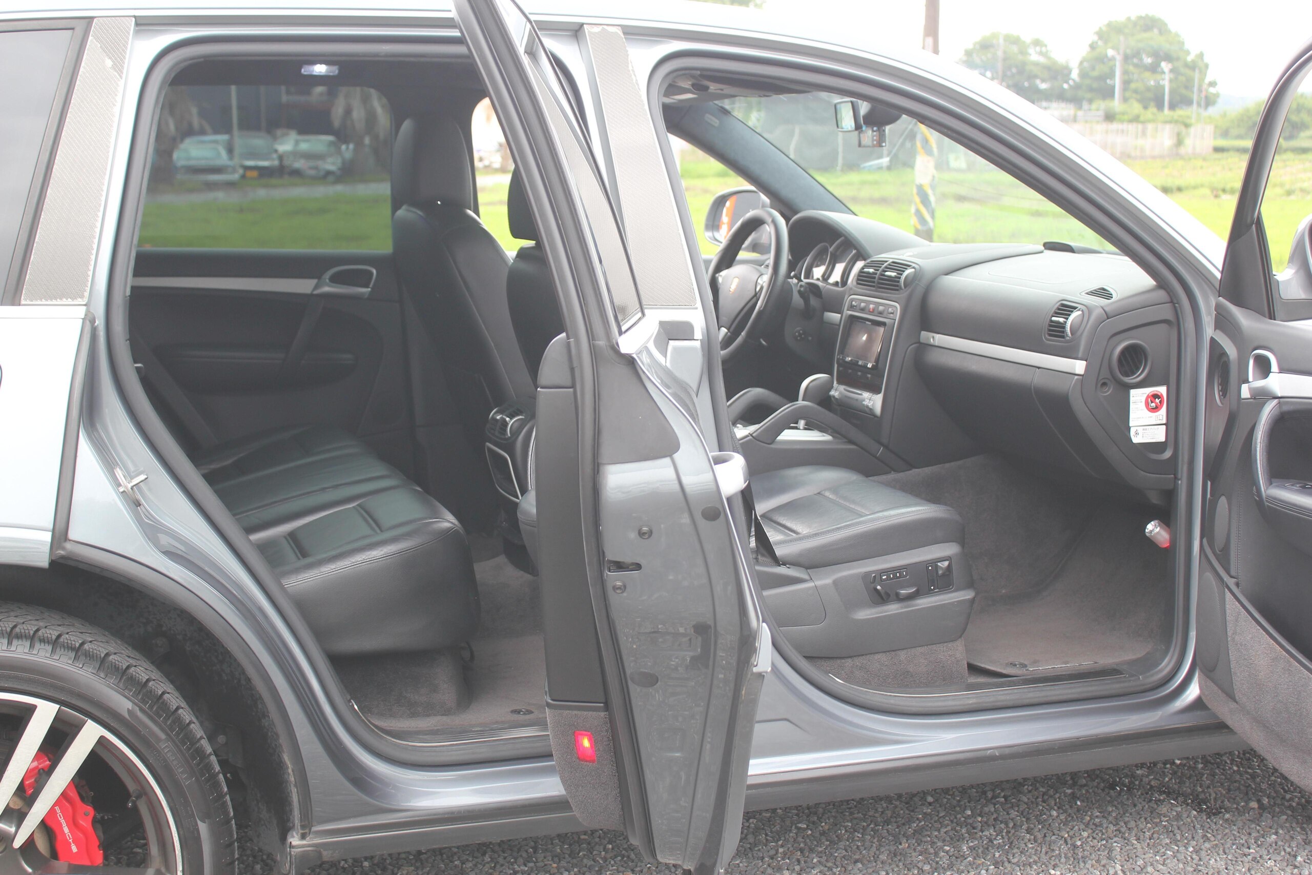 2005 Porsche Cayenne