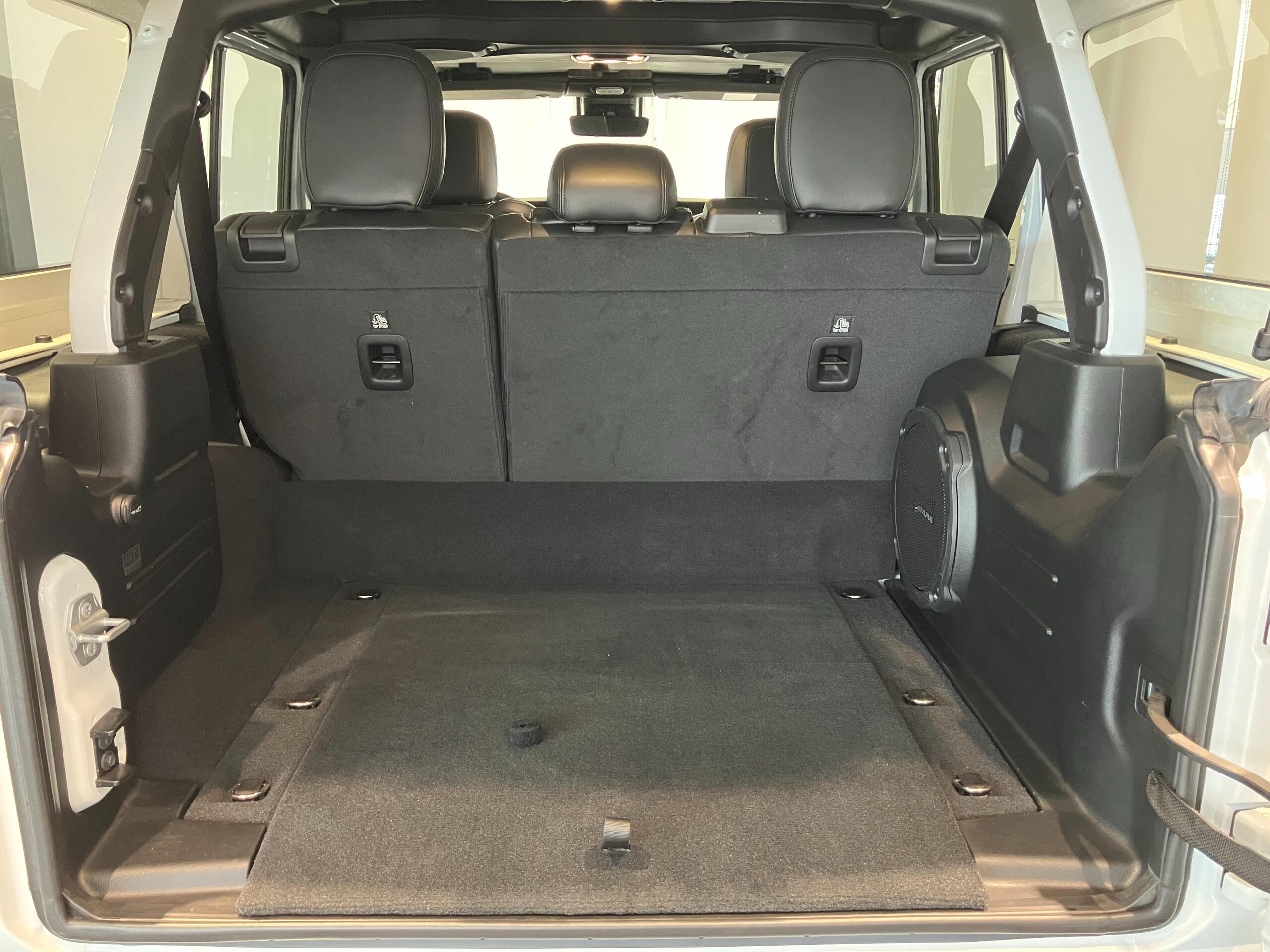 2023 Jeep Wrangler - ジープ ラングラー アンリミテッド ルビコン 4xe 4WD 認定中古車保証1年付 純正ナビ レザーシート プラグインハイブリッド シートヒーター LEDヘッドライト バックカメラ アダプティブクルーズコントロール スマートキー 衝突軽減ブレーキ