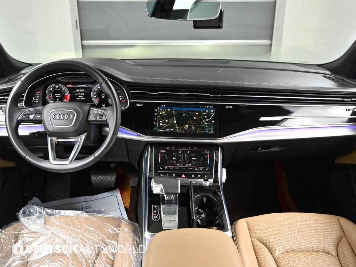 2021 AUDI Q8 - 2021 أودي Q8