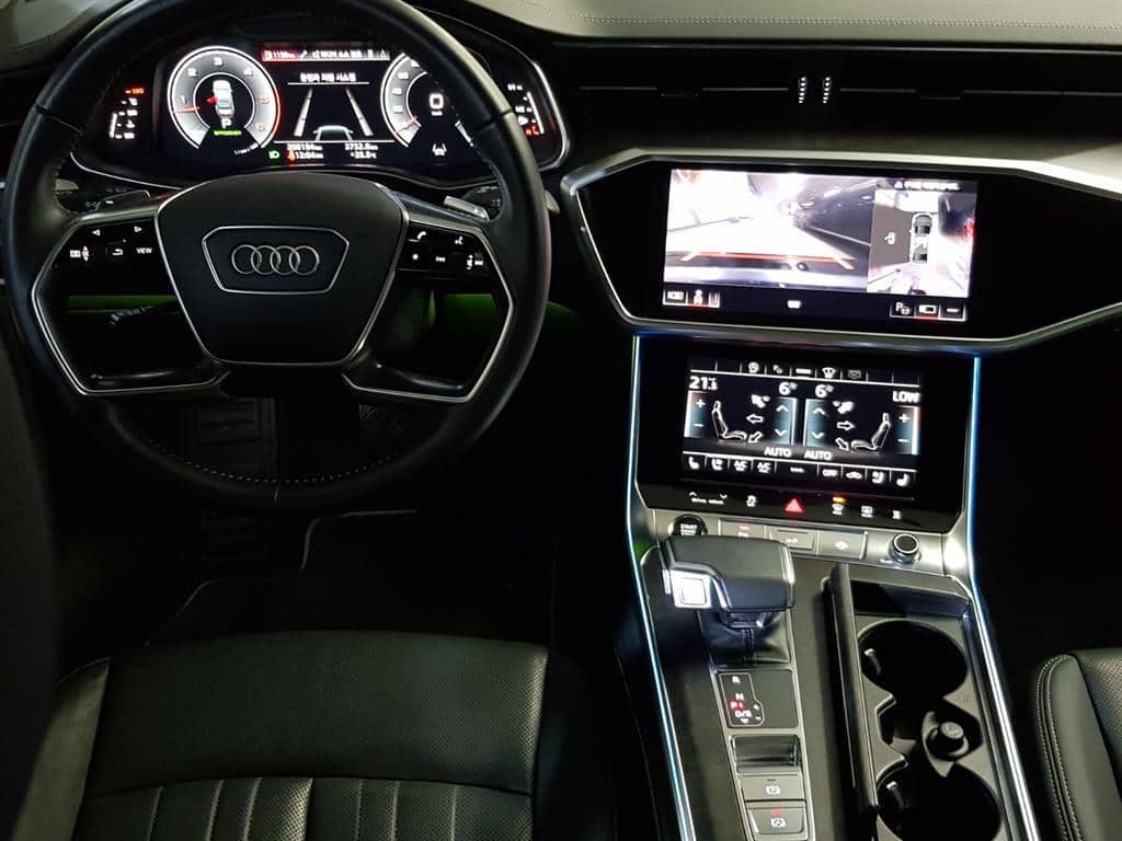 2021 AUDI A6 - 2021 アウディ A6