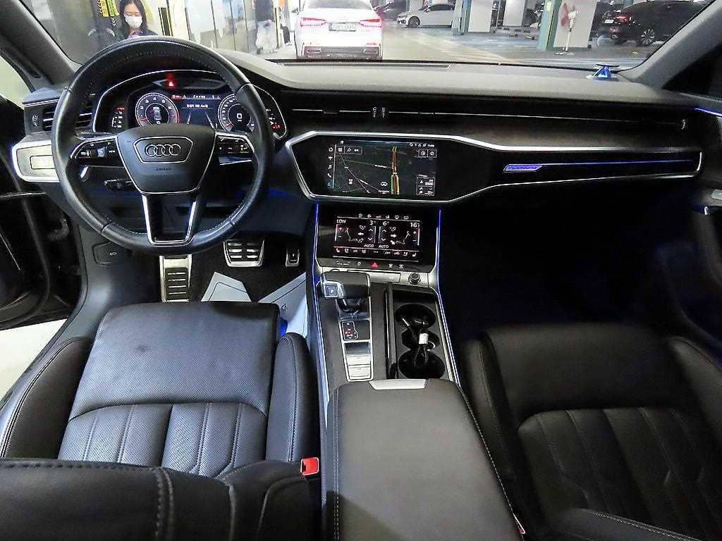 2020 AUDI A7 - 2020 أودي A7
