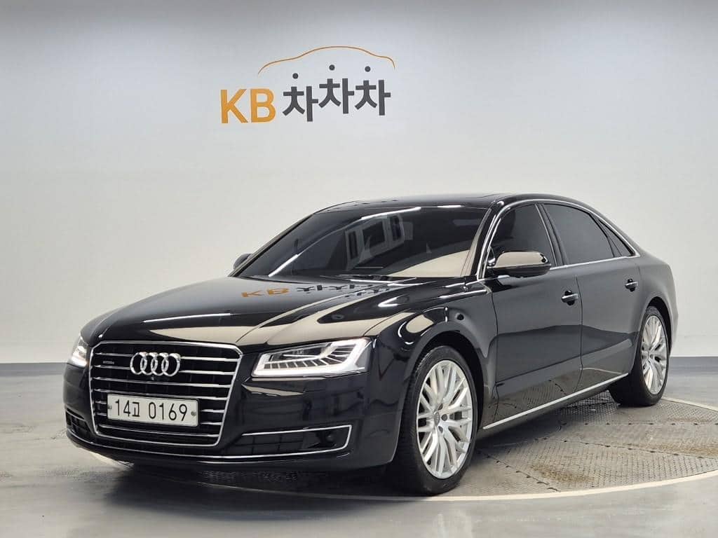 2016 AUDI A8 - 2016 アウディ A8