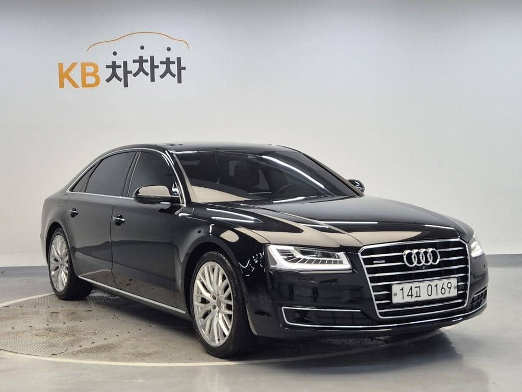 2016 AUDI A8 - 2016 アウディ A8