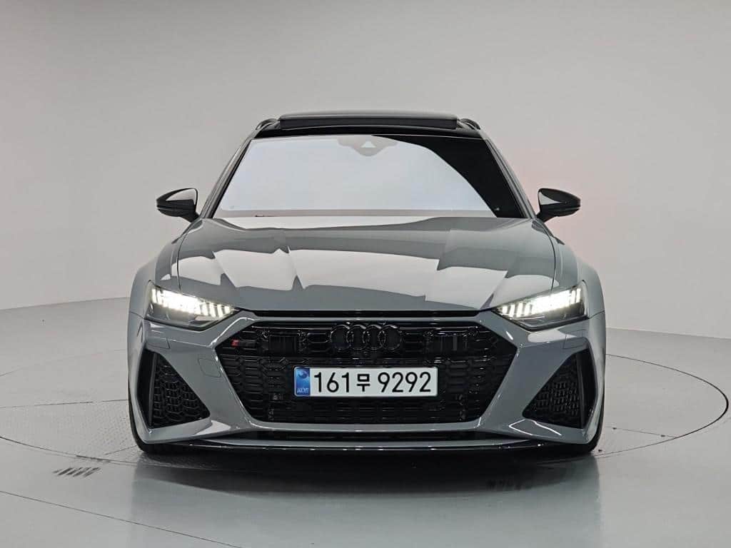 2025 AUDI RS6 - 2025 アウディ RS6