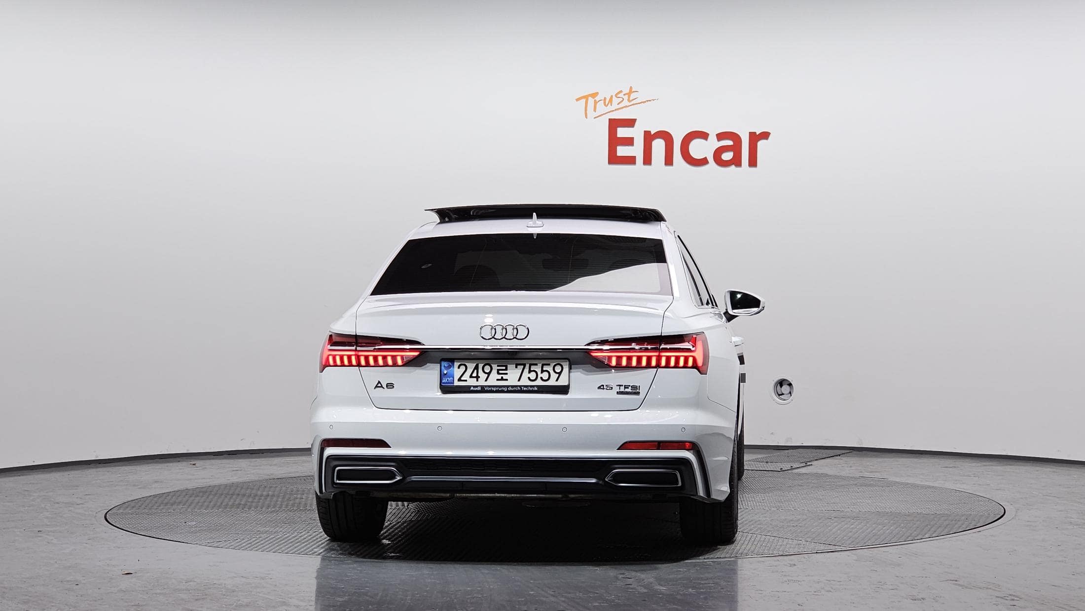 2022 AUDI A6 45 TFSI Quattro Premium - 2022 アウディ A6