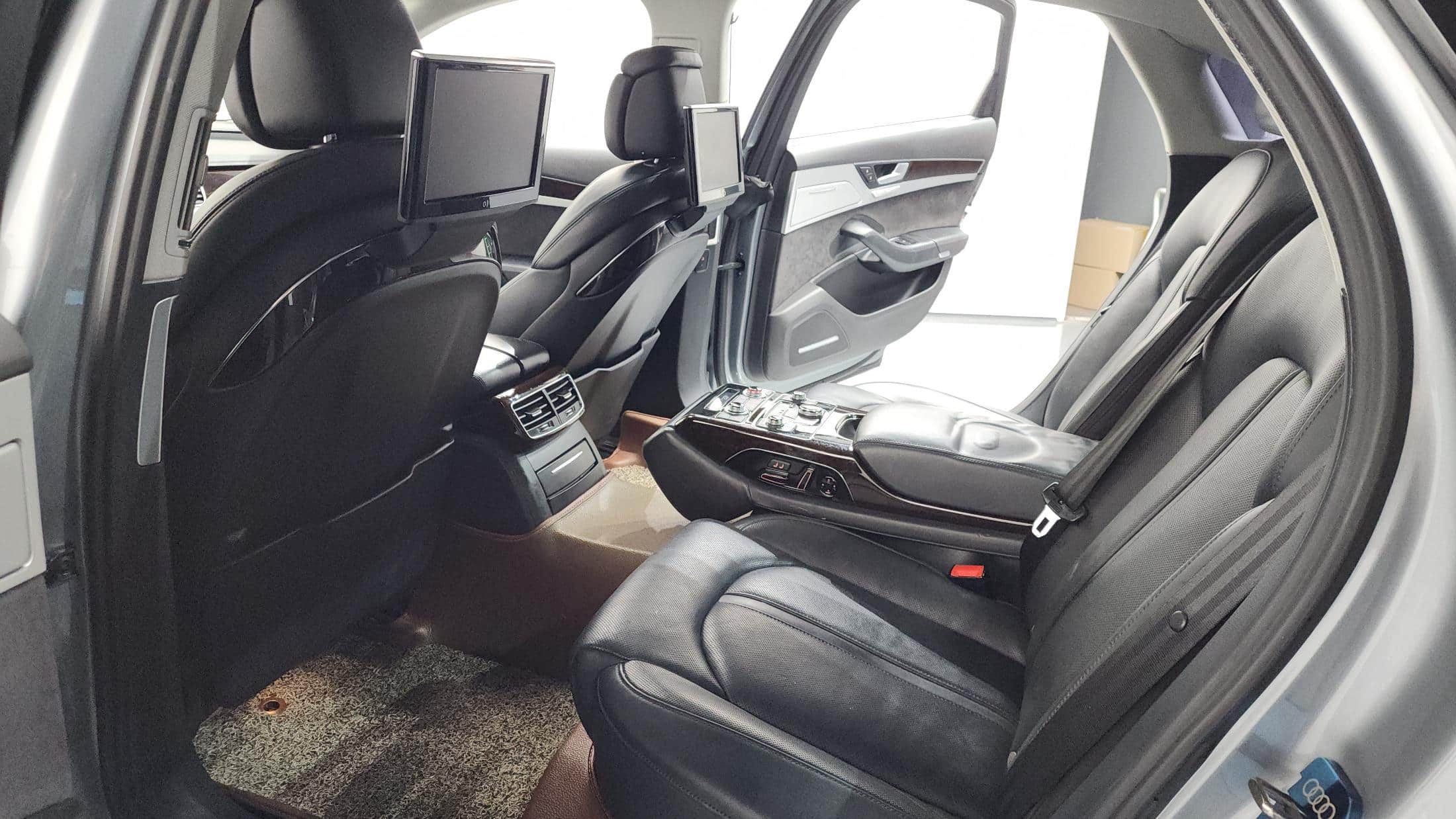 2014 AUDI A8 - 2014 アウディ A8