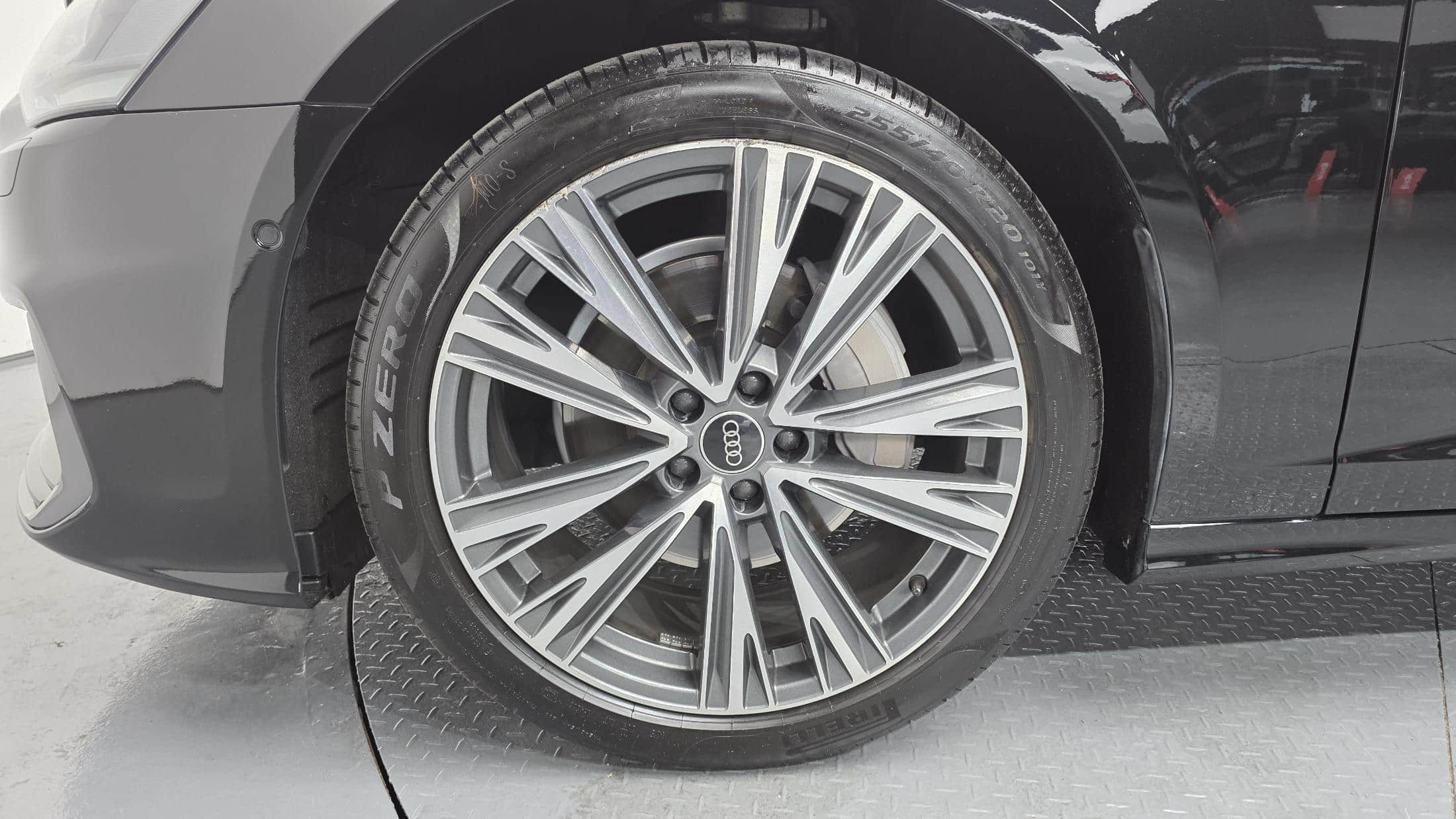 2023 AUDI A6 45 TFSI Quattro Premium - 2023 アウディ A6
