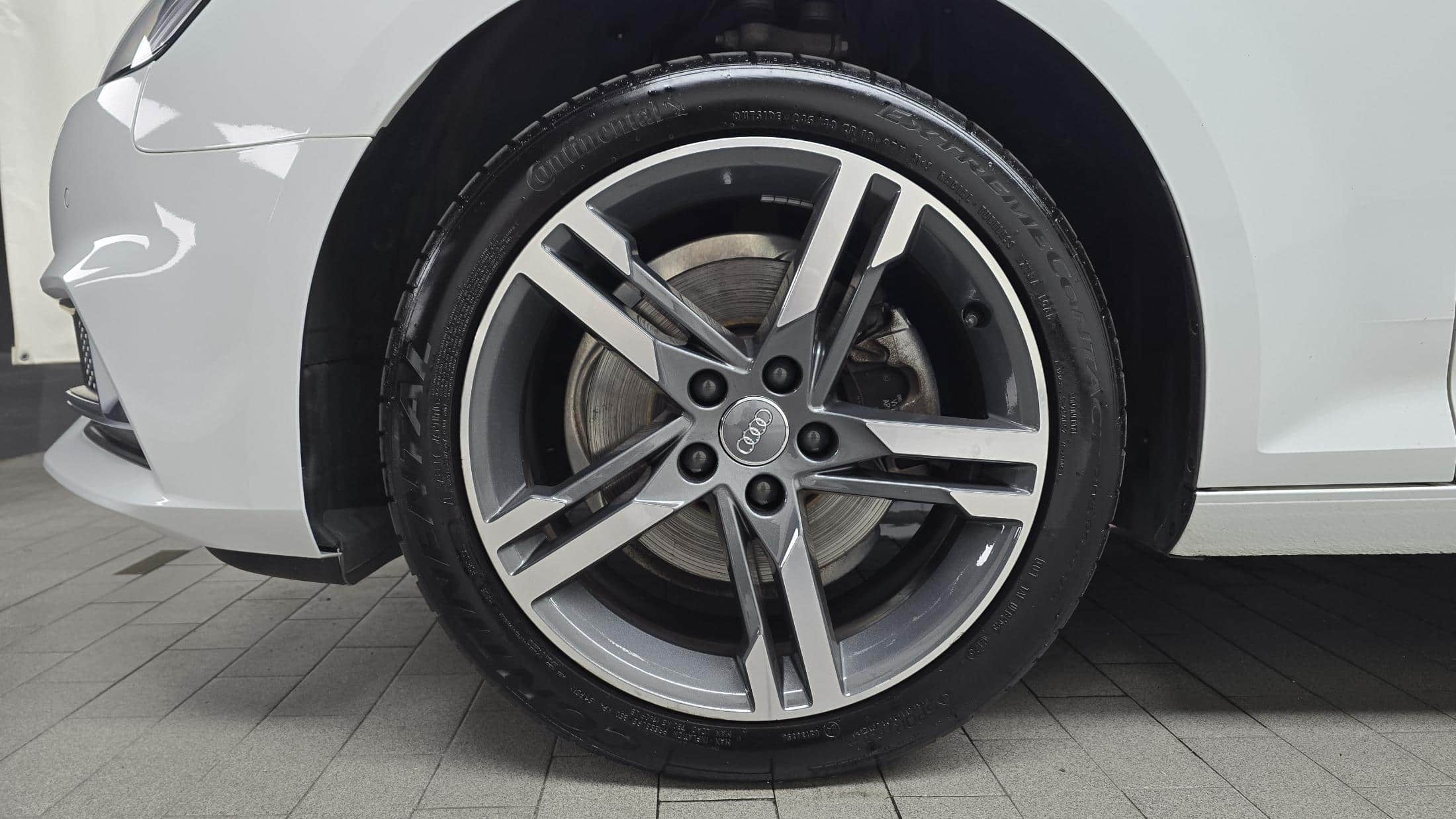2019 AUDI A4 40 TFSI Premium