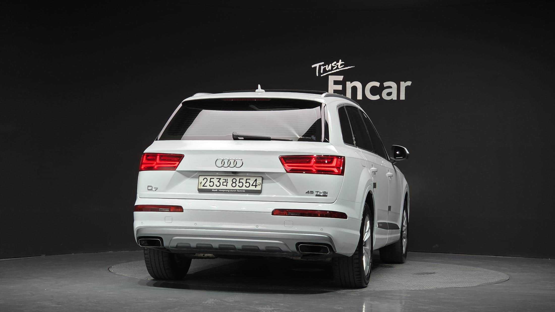2019 AUDI Q7 45 TFSI Quattro