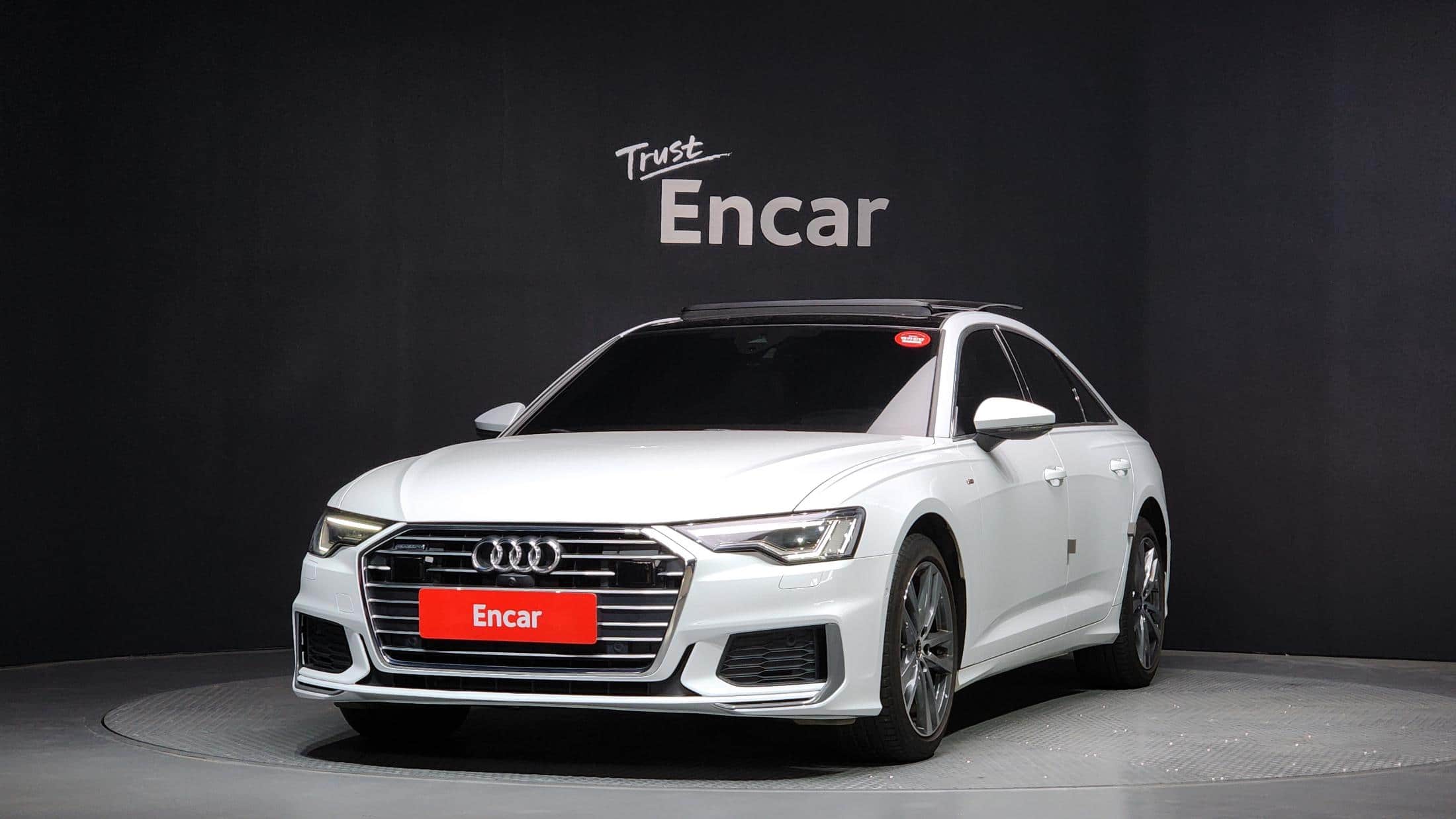 2022 AUDI A6 40 TDI Quattro Premium - 2022 أودي A6