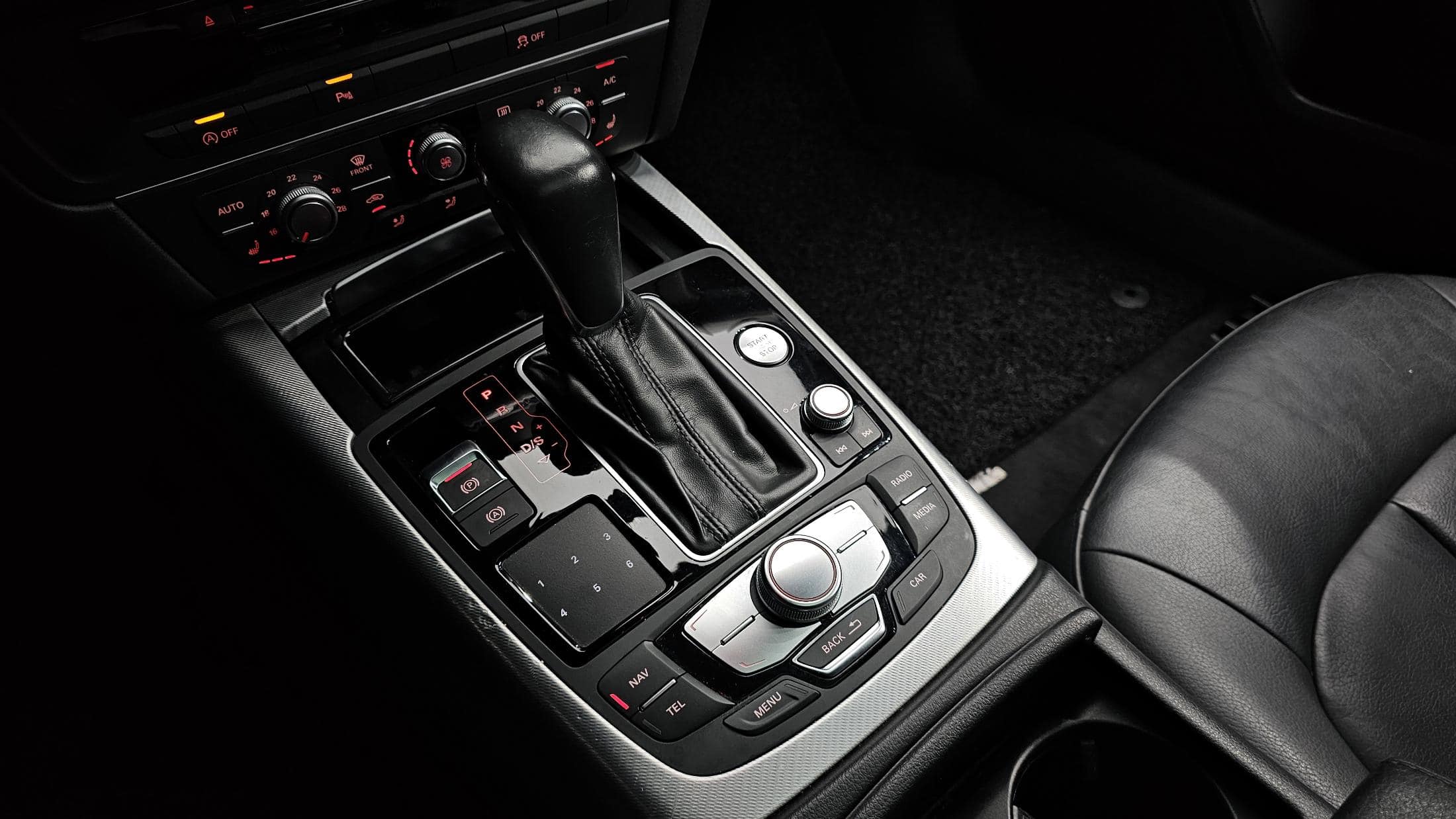 2018 AUDI A6 35 TDI - 2018 أودي A6