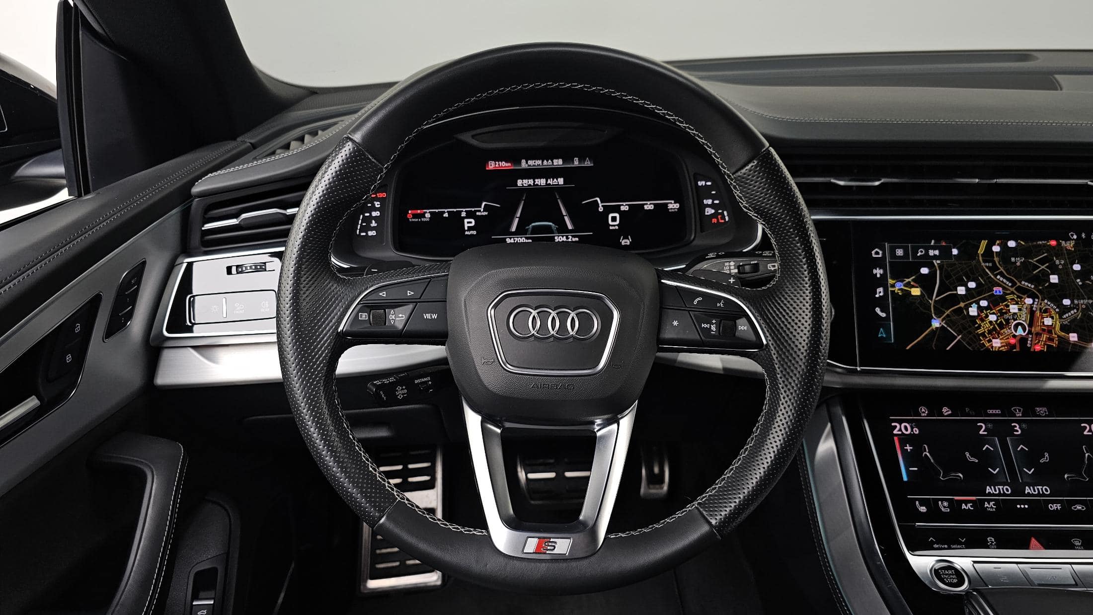 2021 AUDI Q8 55 TFSI Quattro Premium