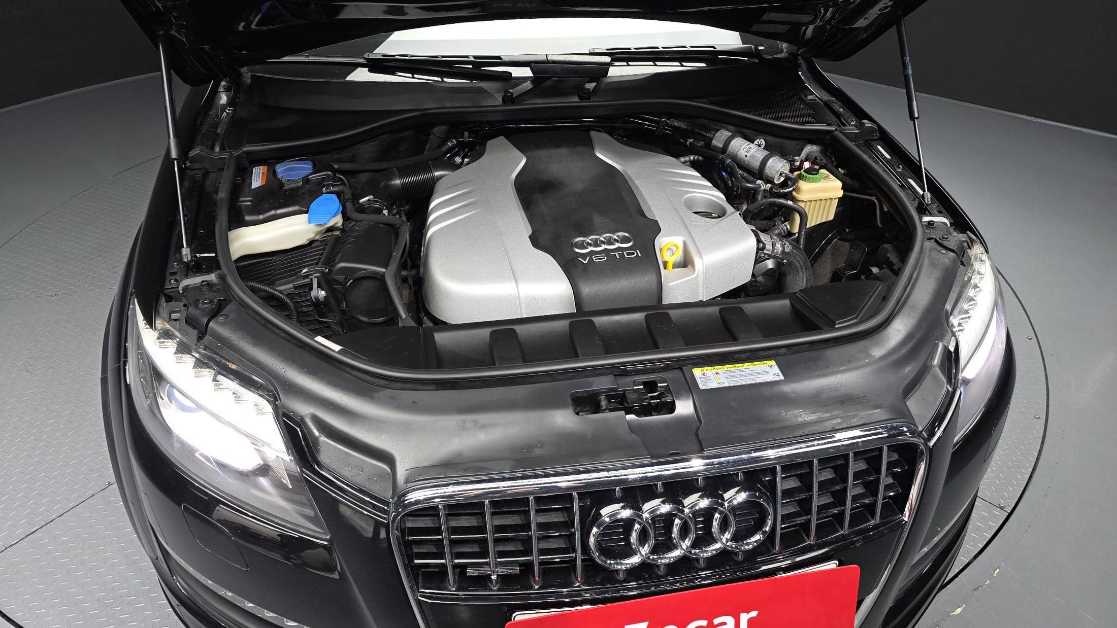 2015 AUDI Q7 35 TDI Quattro Dynamic - 2015 أودي Q7