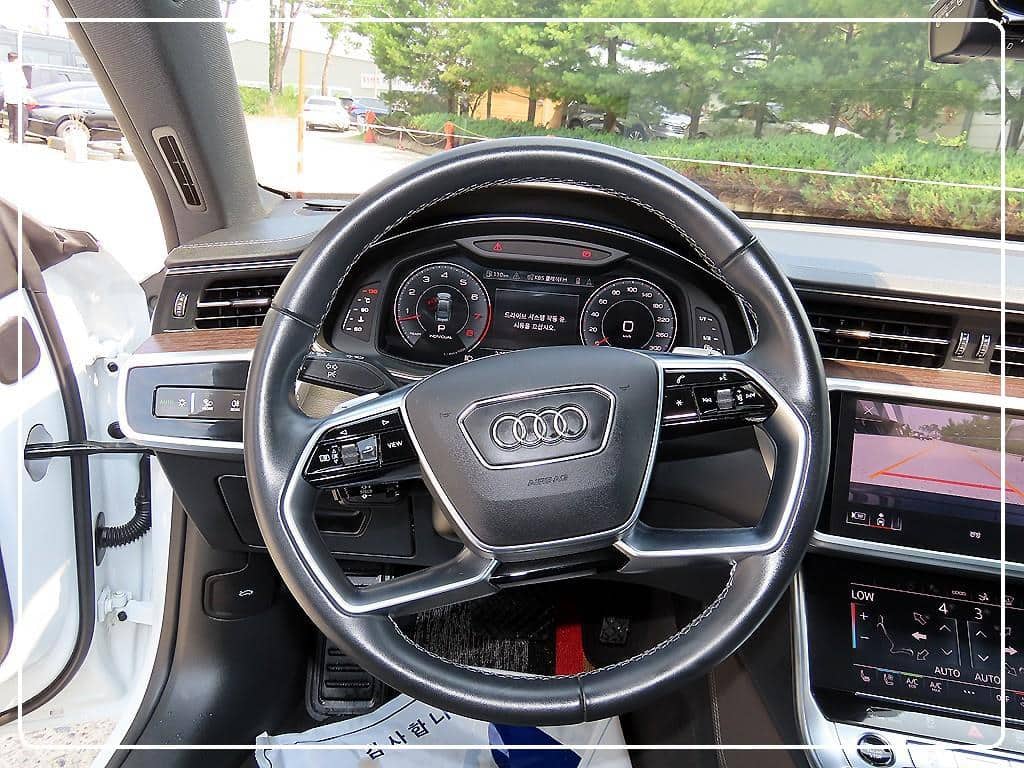 2023 AUDI A7 - 2023 أودي A7