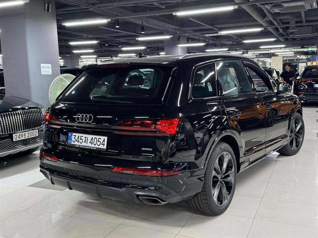 2026 AUDI Q7