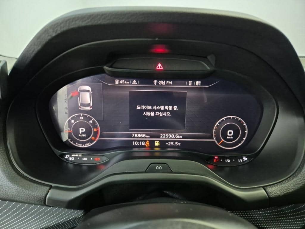 2023 AUDI Q2 - 2023 アウディ Q2