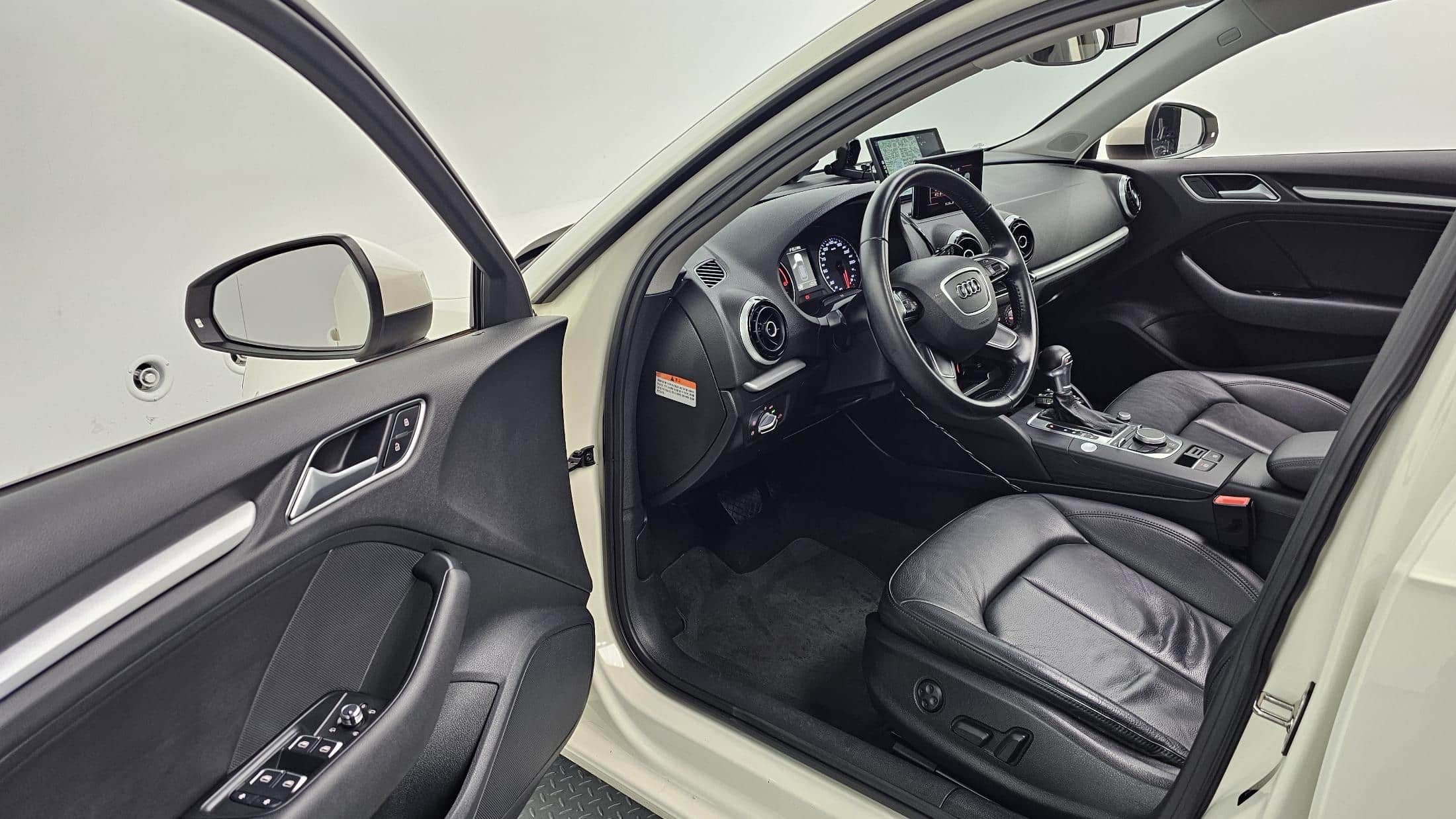 2015 AUDI A3 25 TDI Dynamic Sportback