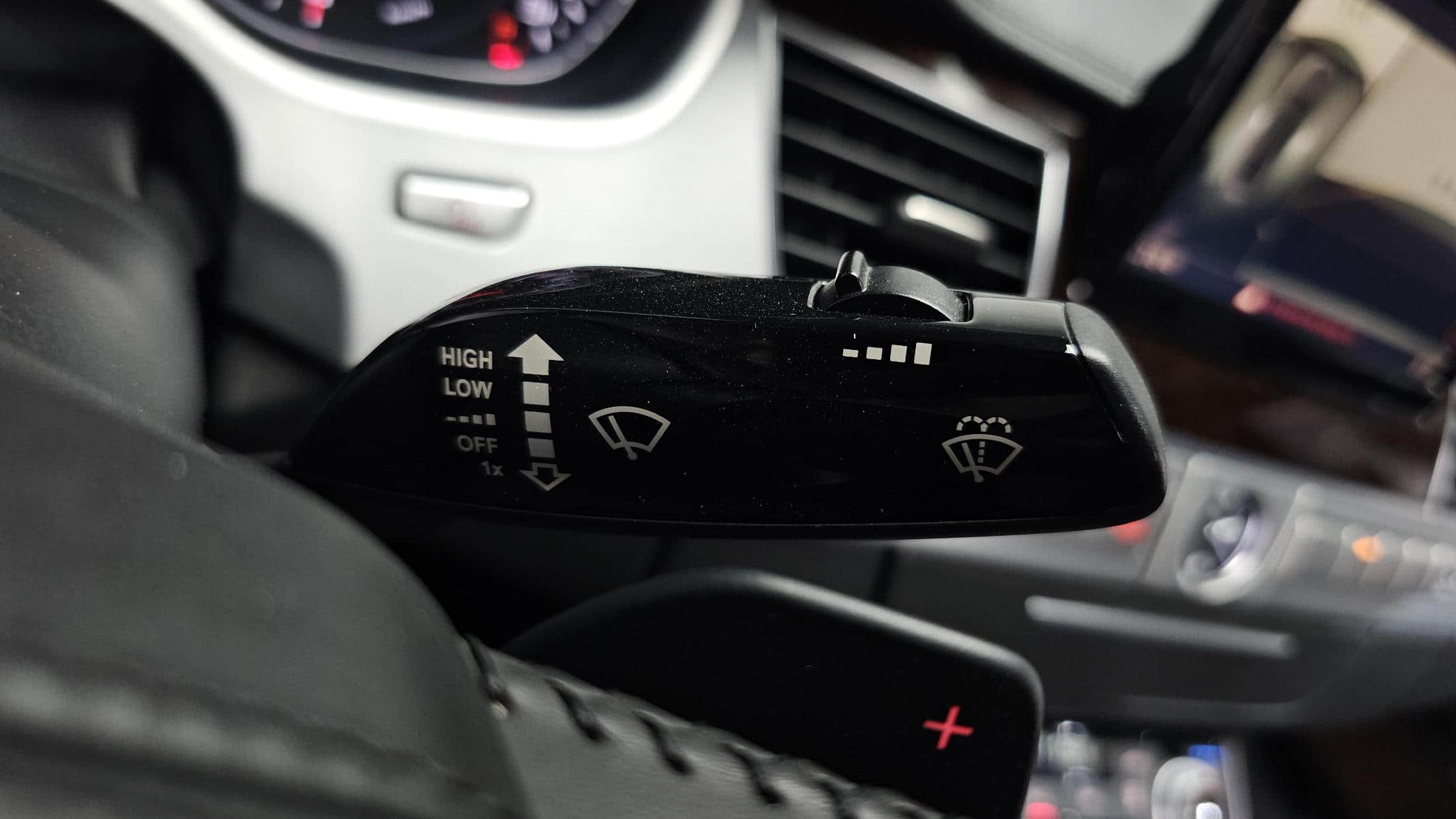 2013 AUDI A8