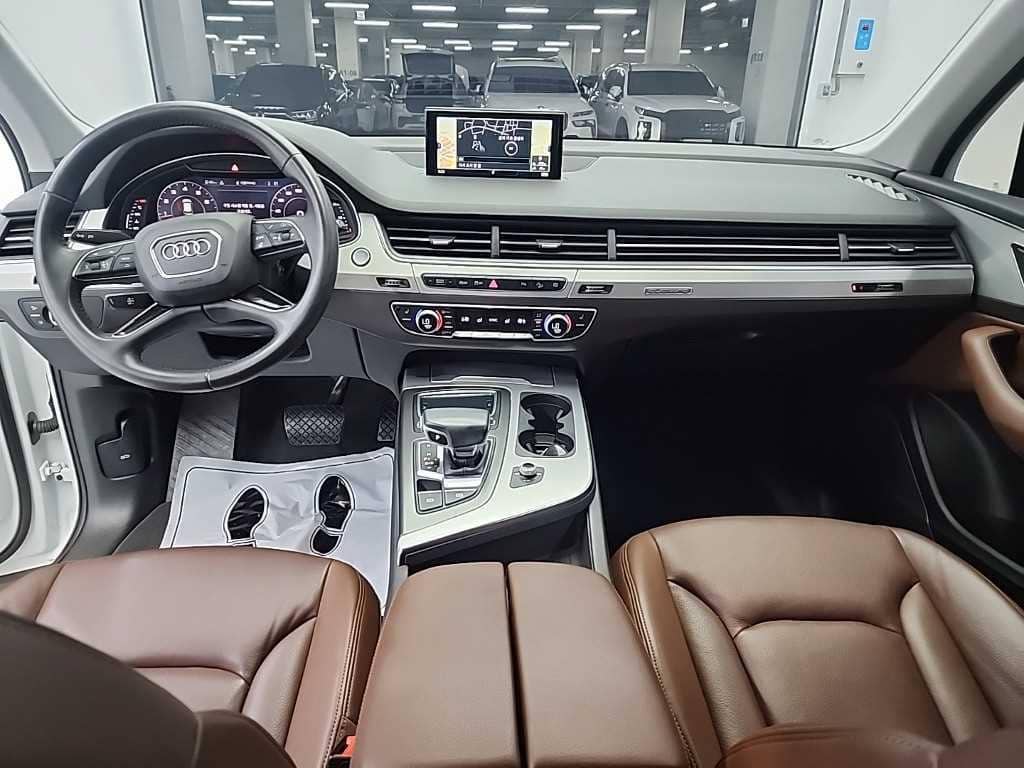 2019 AUDI Q7