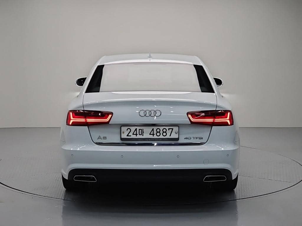 2018 AUDI A6 - 2018 أودي A6