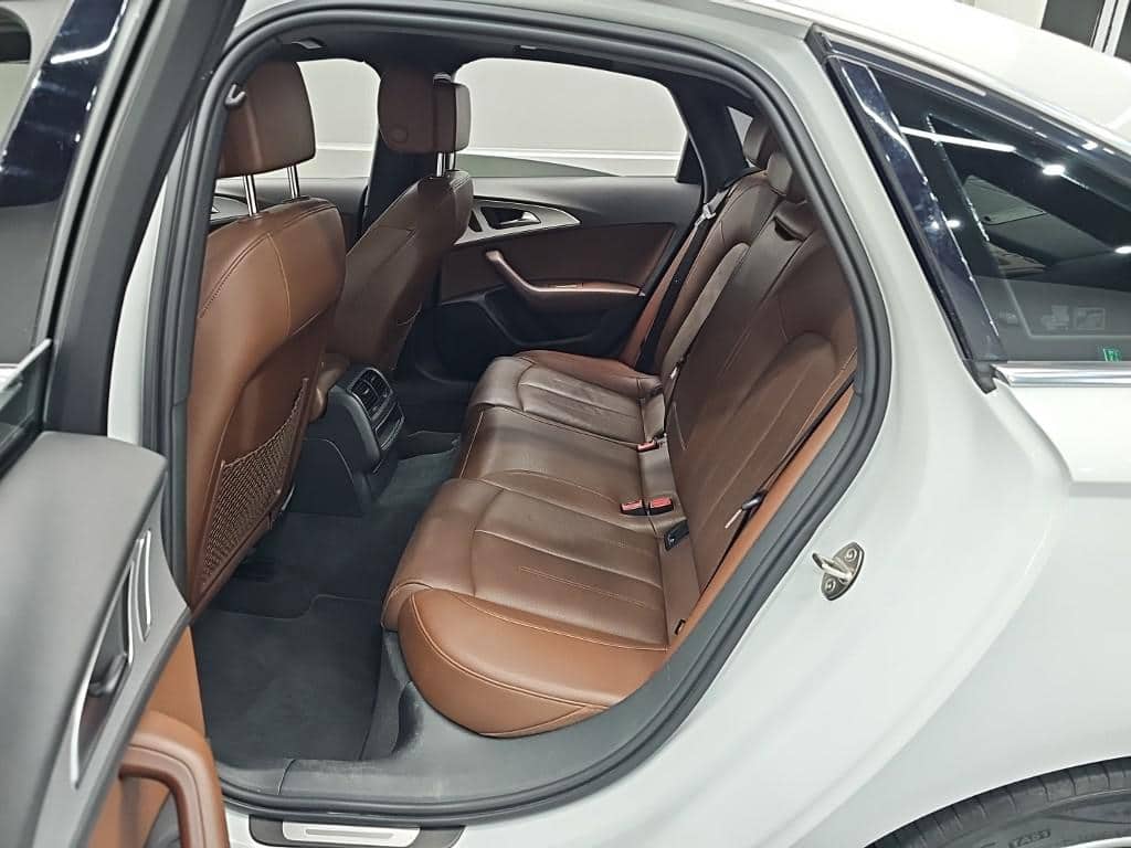 2018 AUDI A6 - 2018 أودي A6