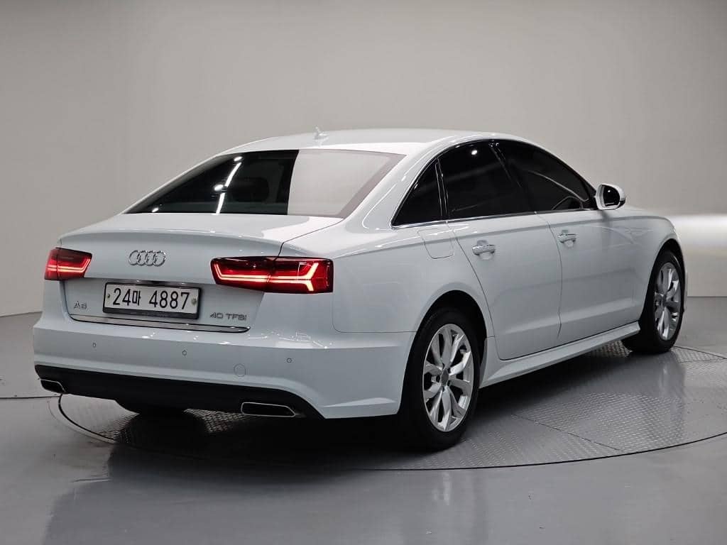 2018 AUDI A6 - 2018 أودي A6