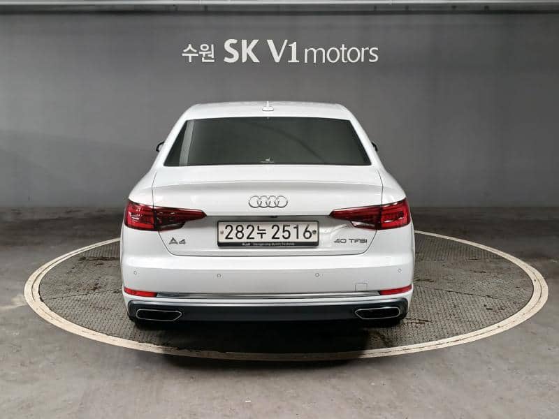 2019 AUDI A4 - 2019 أودي A4