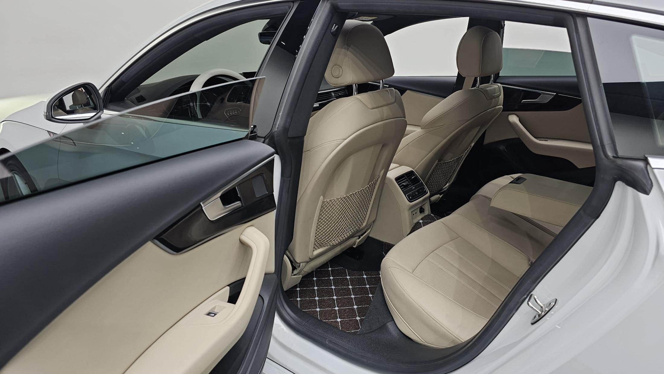 2021 AUDI A5 - 2021 أودي A5