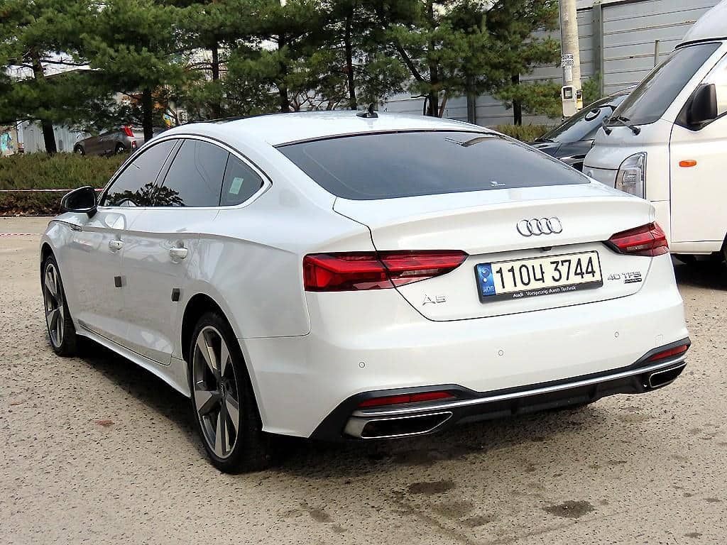 2021 AUDI A5