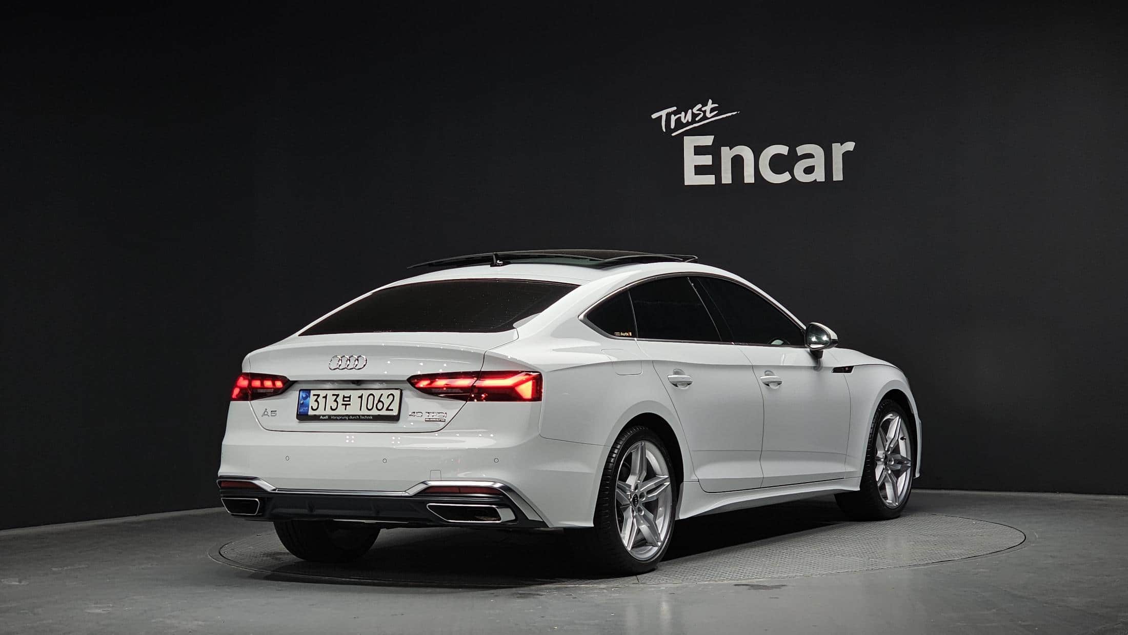 2021 AUDI A5 - 2021 أودي A5