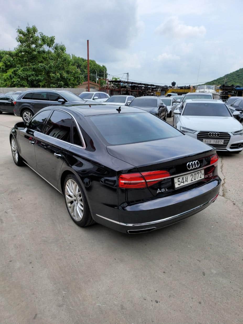 2015 AUDI A8 60 TFSI Quattro LWB