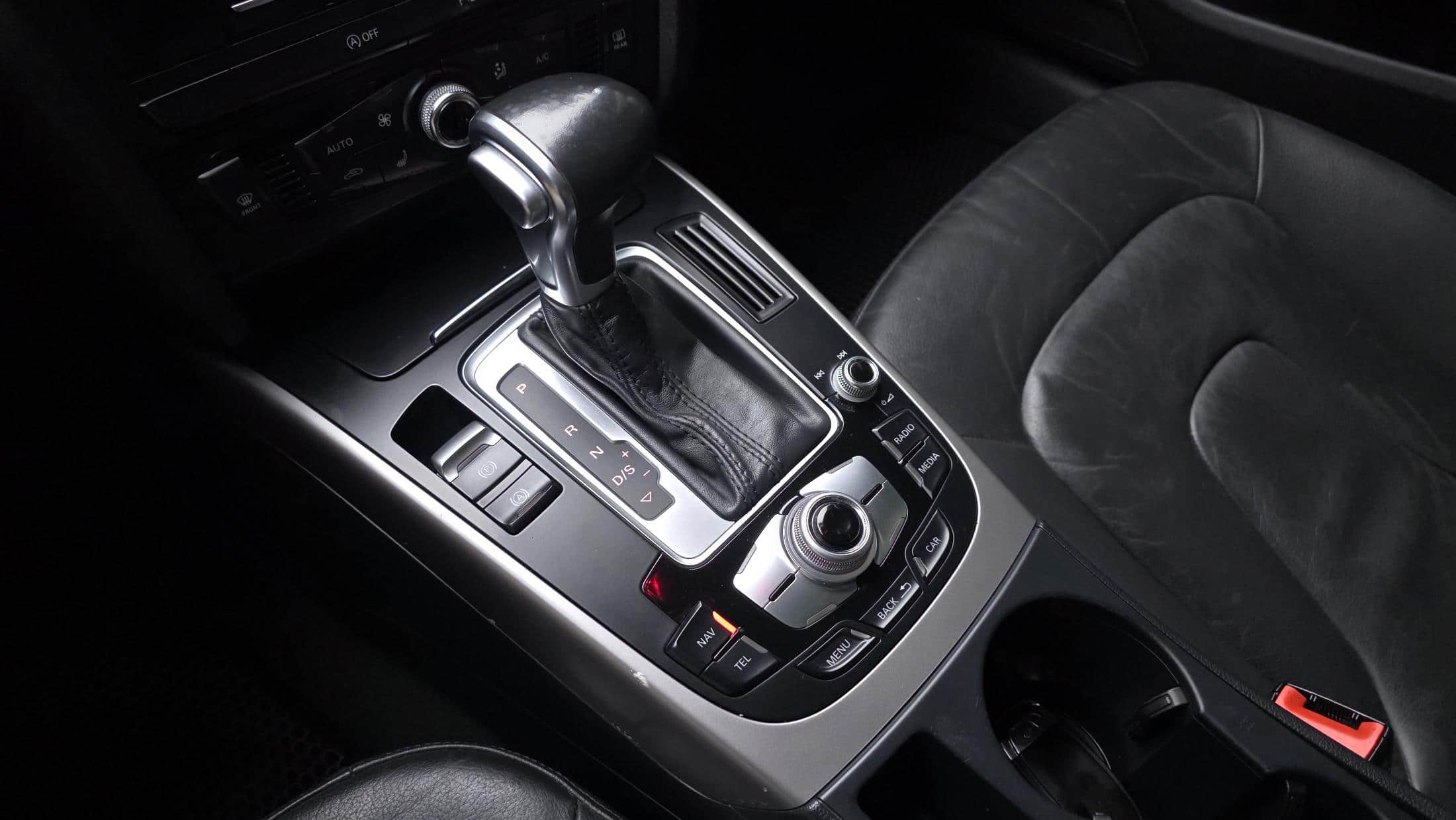 2015 AUDI A4 35 TDI Quattro - 2015 アウディ A4